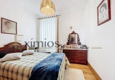 Moradia rústica V3 individual, em Terroso.