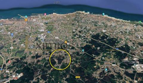 Moradia rústica V3 individual, em Terroso.