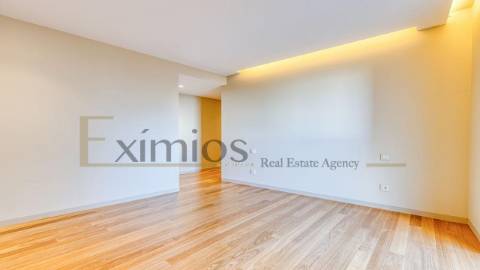 Apartamento T4 de luxo, perto da praia, em Vila do Conde