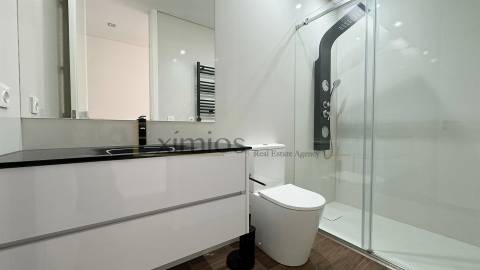 Apartamento T3 novo, no Porto