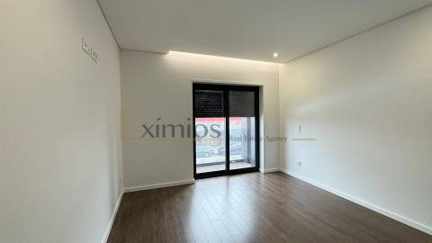 Apartamento T3 novo, no Porto