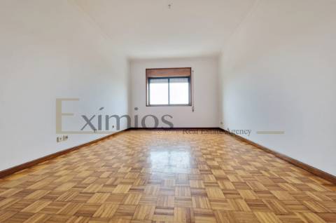 Apartamento T2, para arrendamento, em Aver-o-Mar