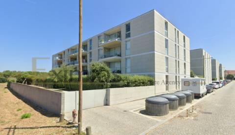 Apartamento T2 em primeira linha de praia, em Vila do Conde
