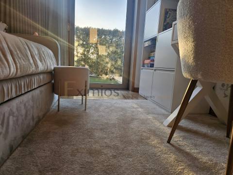 Apartamento T2 em primeira linha de praia, em Vila do Conde