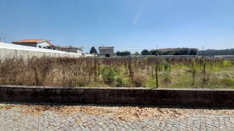 Terreno para construção, em Mosteiró, Vila do Conde