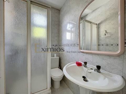 Moradia V4, para venda, em Terroso