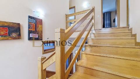 Prédio misto, em propriedade horizontal, em Rio Mau