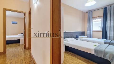 Prédio misto, em propriedade horizontal, em Rio Mau