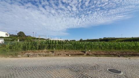 Terreno para construção, em Gemunde, Castêlo da Maia