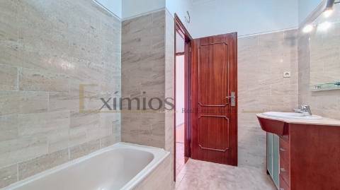 Apartamento T1, em Amorosa, Viana do Castelo.