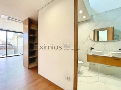 Moradia em banda V3, nova, em 2ª linha de praia, em Aver-o-Mar