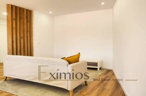 Apartamento T2, no centro da cidade, na Póvoa de Varzim