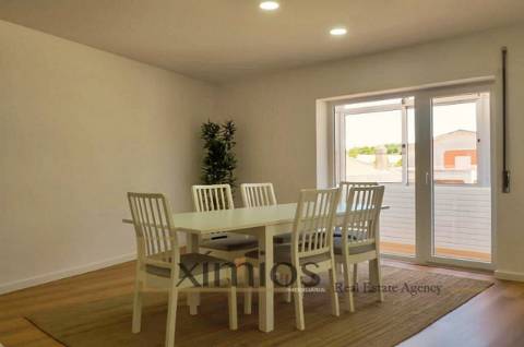 Apartamento T2, no centro da cidade, na Póvoa de Varzim