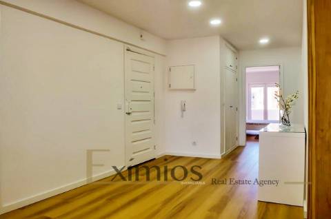 Apartamento T2, no centro da cidade, na Póvoa de Varzim