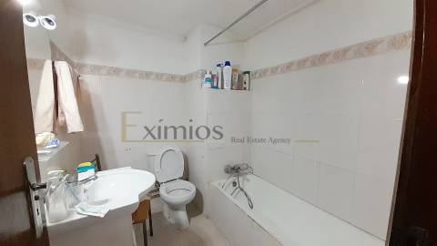 Moradia com Terreno de 5000 m2 para restauro em Lavra