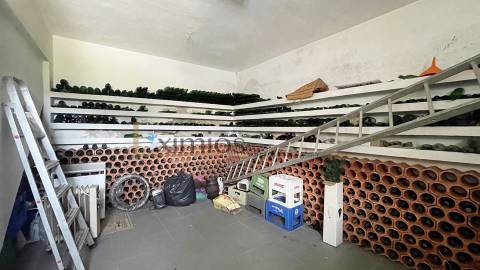 Moradia V3 com garagem para dois carros, em Beiriz