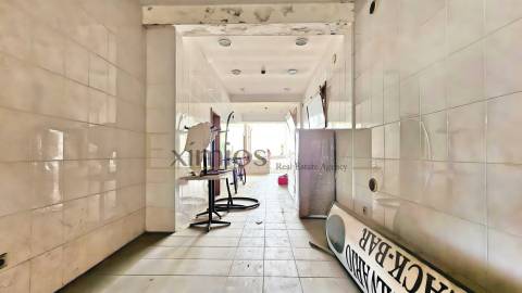 Moradia V3 remodelada, localizada em Balazar