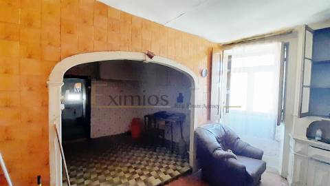 Moradia Centenária, próxima ao Metro de Santa Clara