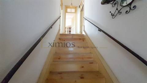 Moradia Centenária, próxima ao Metro de Santa Clara