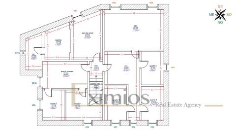 Moradia Centenária, próxima ao Metro de Santa Clara