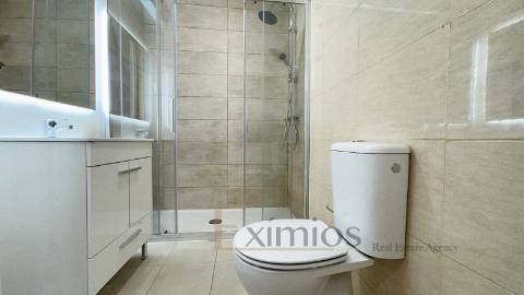 Apartamento T2, remodelado, no centro da cidade do Porto