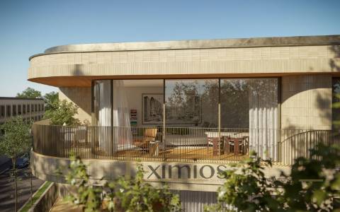 Apartamento T3, em construção, na Foz do Porto