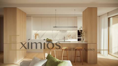 Apartamento T4 Duplex, em construção, no centro do Porto