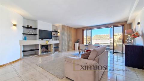 Apartamento T2 com vistas de mar, em Mindelo