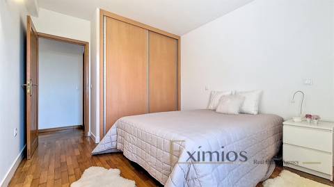 Apartamento T2 com vistas de mar, em Mindelo