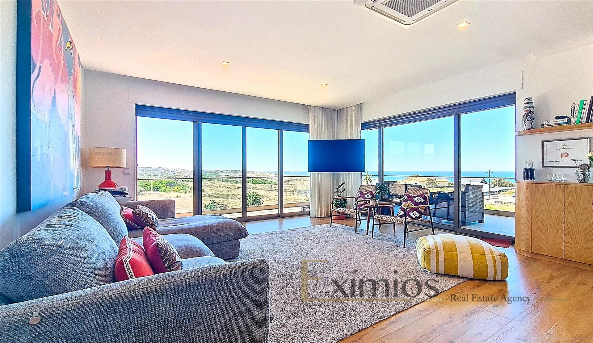 Apartamento T3 com vistas de mar e Reserva Natural, em Árvore