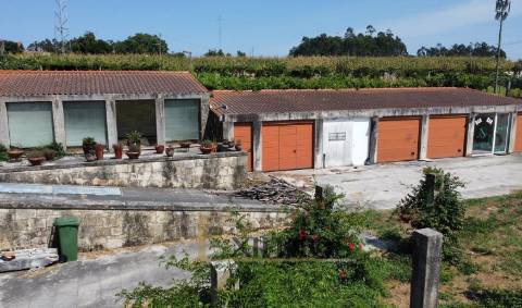 Terreno urbanizável, em Tougues