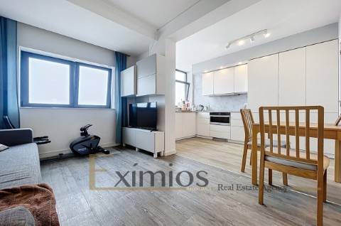 Apartamento T3 com lugar de garagem, no centro da Póvoa de Varzim