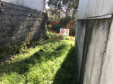 Terreno  Venda em Frazão Arreigada,Paços de Ferreira