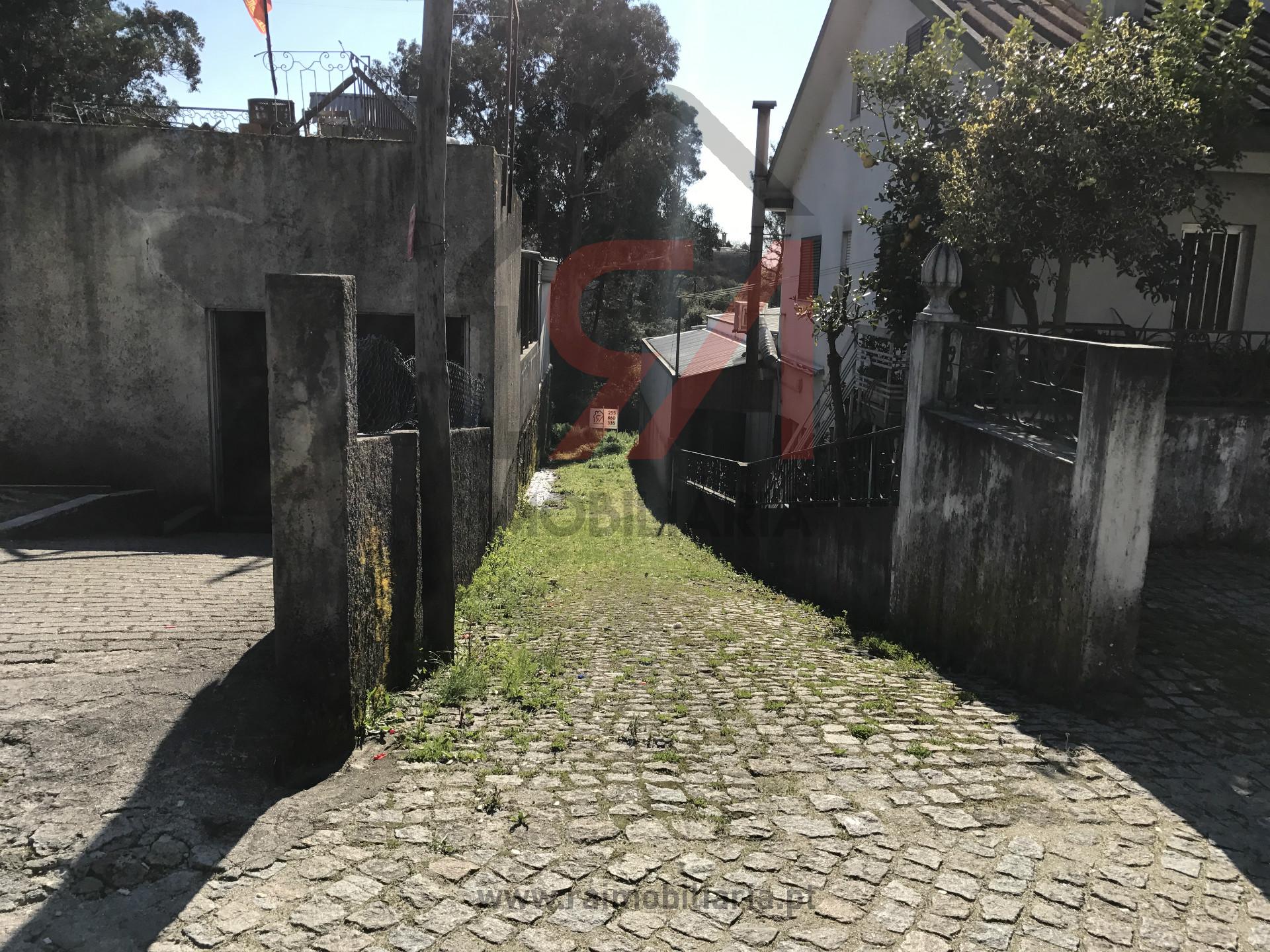 Terreno  Venda em Frazão Arreigada,Paços de Ferreira