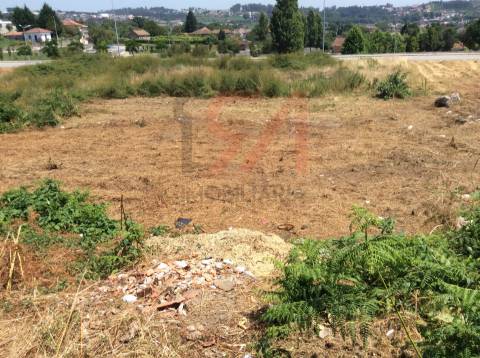 Lote de Terreno  Venda em Frazão Arreigada,Paços de Ferreira