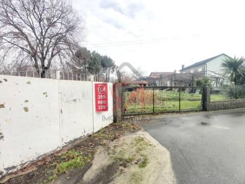 Terreno Para Construção  Venda em Frazão Arreigada,Paços de Ferreira