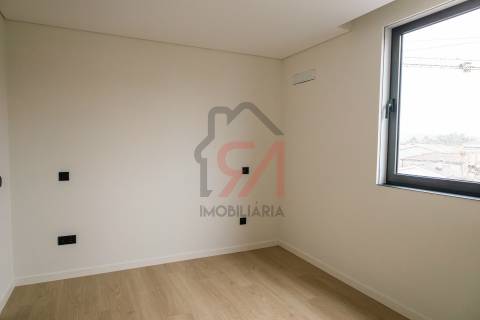 Apartamento T3 DUPLEX Venda em Paços de Ferreira,Paços de Ferreira