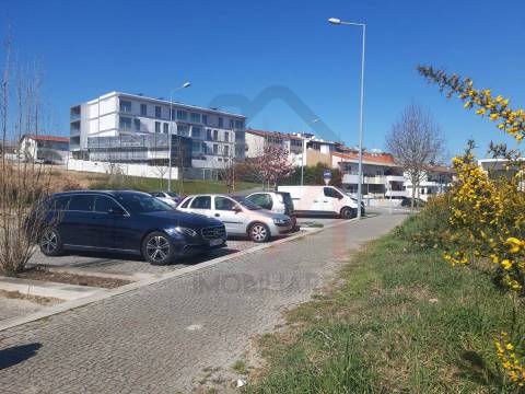 Lote de Terreno  Venda em Cidade da Maia,Maia