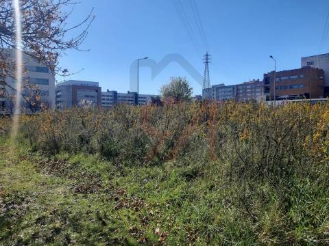 Lote de Terreno  Venda em Cidade da Maia,Maia