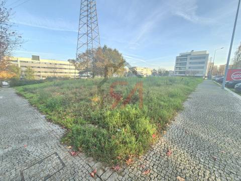 Lote de Terreno  Venda em Cidade da Maia,Maia
