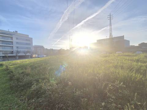 Lote de Terreno  Venda em Cidade da Maia,Maia