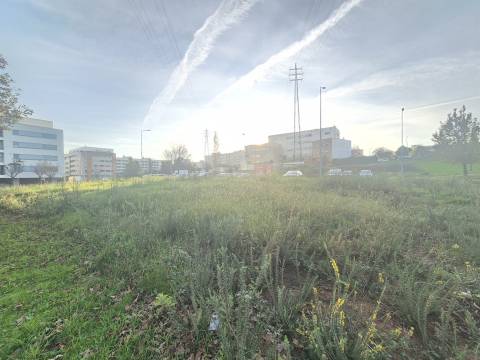 Lote de Terreno  Venda em Cidade da Maia,Maia