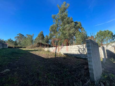 Terreno Para Construção  Venda em Seroa,Paços de Ferreira