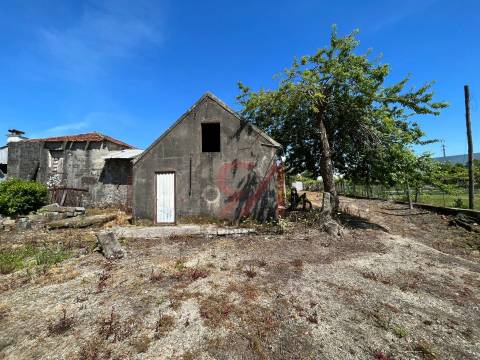 Moradia para Restaurar  Venda em Paços de Ferreira,Paços de Ferreira