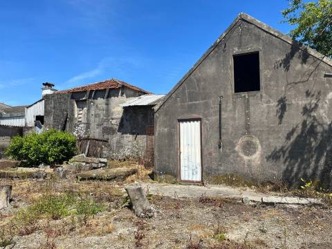 Moradia para Restaurar  Venda em Paços de Ferreira,Paços de Ferreira