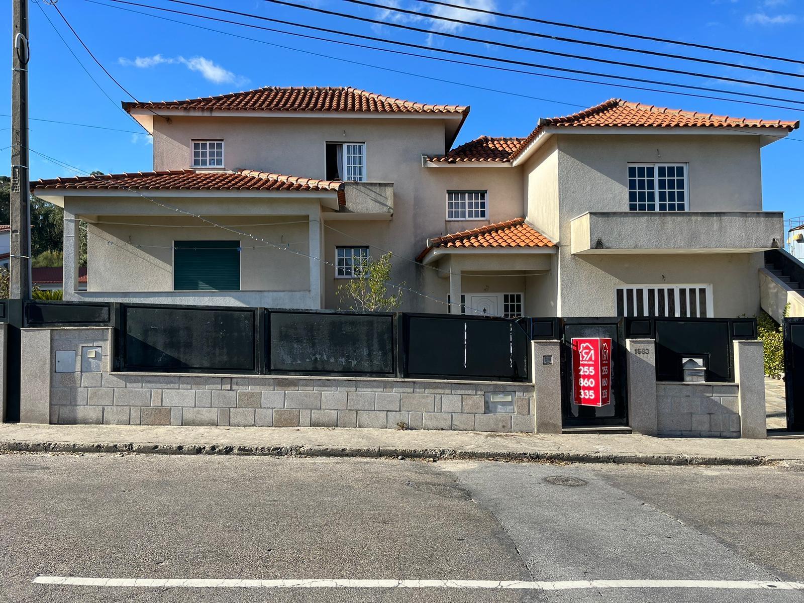 Moradia T4 Venda em Eiriz,Paços de Ferreira