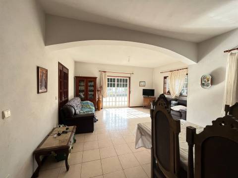 Moradia T4 Venda em Eiriz,Paços de Ferreira