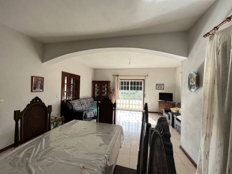 Moradia T4 Venda em Eiriz,Paços de Ferreira