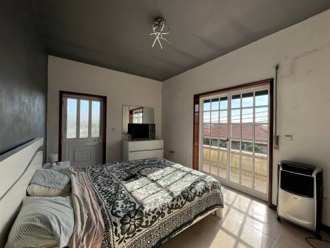 Moradia T4 Venda em Eiriz,Paços de Ferreira