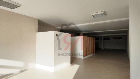 Loja  Arrendamento em Paços de Ferreira,Paços de Ferreira